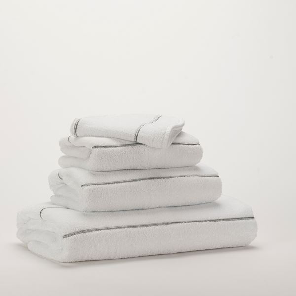 Lara Towel - White Silver